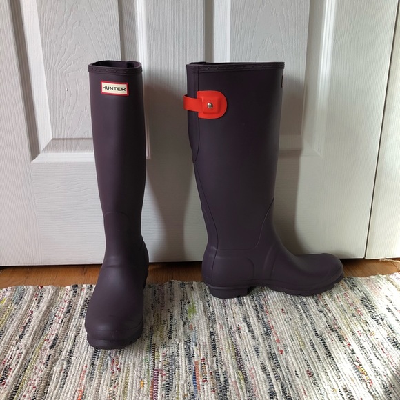 Hunter Shoes - Adjustable Back Hunter Boots